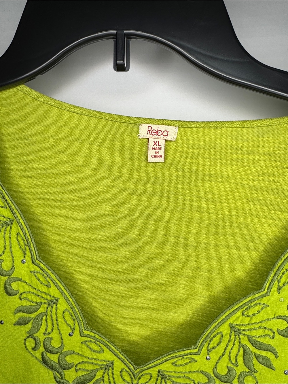 Reba Lace/Embroidered V-Neck Tunic Green - Picture 2 of 7